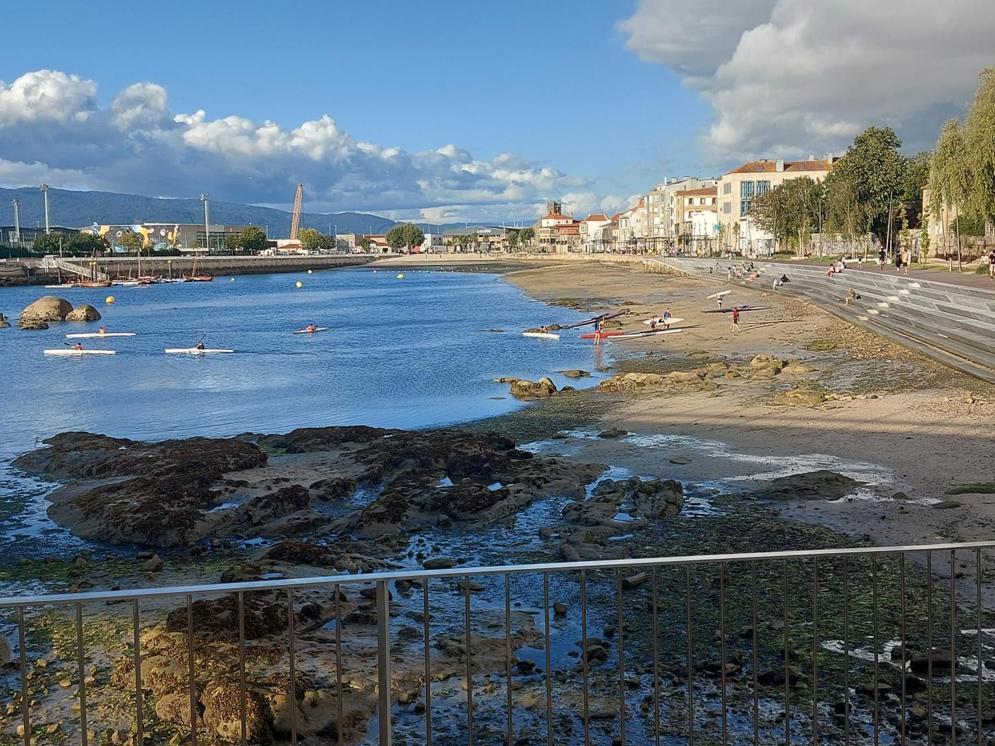 ヴィーゴPiso En Bouzas Con Vistas A La Riaアパートメント エクステリア 写真